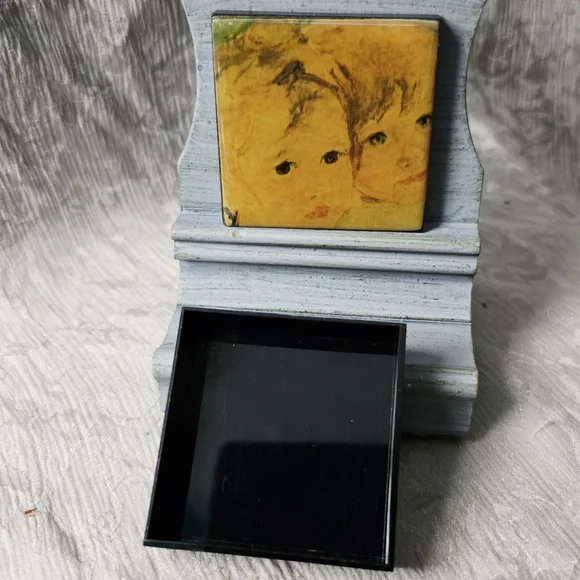 Sold - Picture 2 of 5